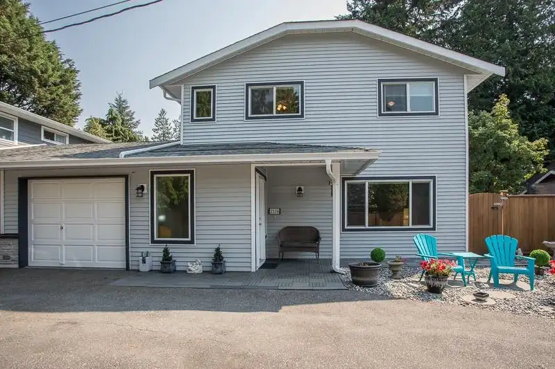 2526 126 STREET - photo 1 of 30