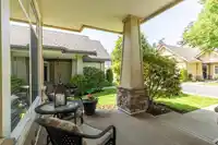 45 14968 24 AVENUE - thumbnail 2
