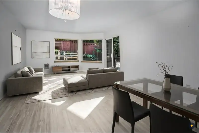 309 1350 VIDAL STREET - photo 2 of 32