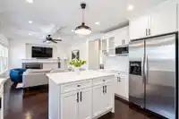 16 3495 147A STREET - thumbnail 4