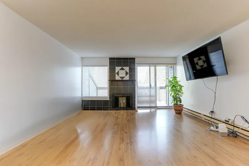 205 7831 NO. 1 ROAD - photo 2 of 23