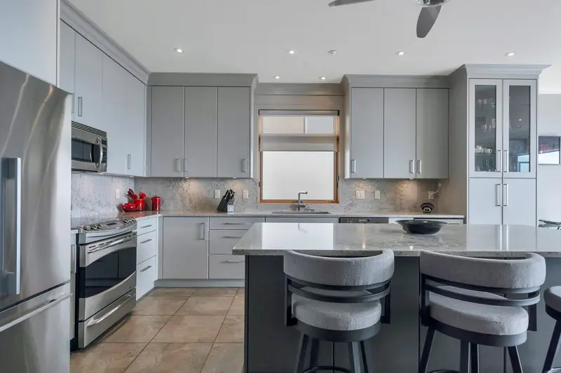 15364 VICTORIA AVENUE STREET - photo 3 of 25