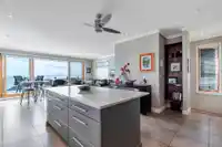 15364 VICTORIA AVENUE - thumbnail 10