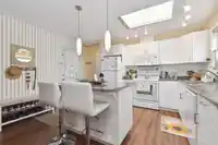 47 15875 20TH AVENUE - thumbnail 3