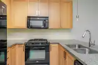 428 15988 26TH AVENUE - thumbnail 16