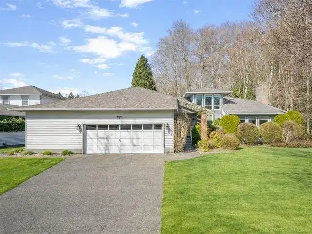 13383 14A AVENUE - photo 3 of 18