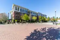 413 3323 151 STREET - thumbnail 1