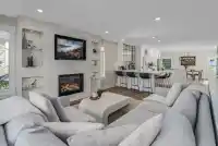 960 160B STREET - thumbnail 4