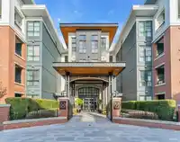 313 15137 33 AVENUE - thumbnail 1