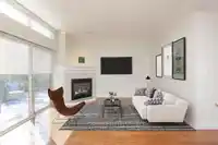 22 3387 KING GEORGE BOULEVARD - thumbnail 16