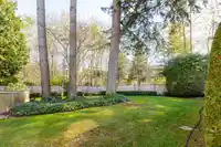 22 3387 KING GEORGE BOULEVARD - thumbnail 36