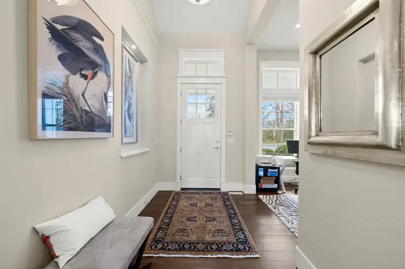 2653 164 STREET - photo 4 of 29