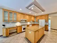 2485 148A STREET - thumbnail 16