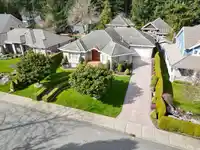 2485 148A STREET - thumbnail 3