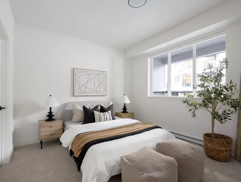 314 3465 146A STREET - photo 2 of 16