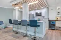 402 1480 FOSTER STREET - thumbnail 1