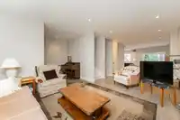 117 2853 HELC PLACE - thumbnail 5