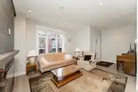117 2853 HELC PLACE - thumbnail 6