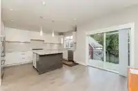 117 2853 HELC PLACE - thumbnail 8