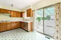 15732 GOGGS AVENUE - thumbnail 11