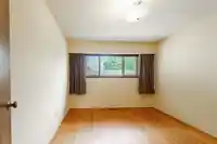 15732 GOGGS AVENUE - thumbnail 13