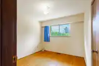 15732 GOGGS AVENUE - thumbnail 17