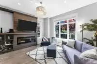 127 2853 HELC PLACE - thumbnail 2