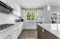 127 2853 HELC PLACE - thumbnail 5