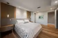 1602 1473 JOHNSTON ROAD - thumbnail 24