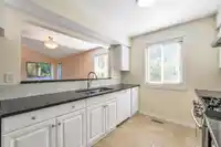 1750 LILAC DRIVE - thumbnail 11