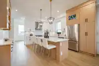 16673 16 AVENUE - thumbnail 6