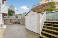 104 1390 MARTIN STREET - thumbnail 25