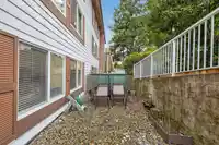 104 1390 MARTIN STREET - thumbnail 28