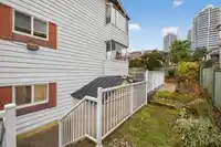 104 1390 MARTIN STREET - thumbnail 34