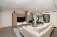 2140 127A STREET - thumbnail 8