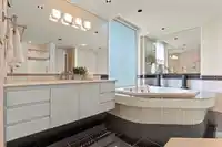 301 15050 PROSPECT AVENUE - thumbnail 17