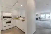 313 1576 MERKLIN STREET - thumbnail 13