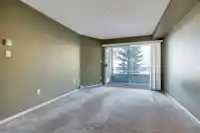 313 1576 MERKLIN STREET - thumbnail 23