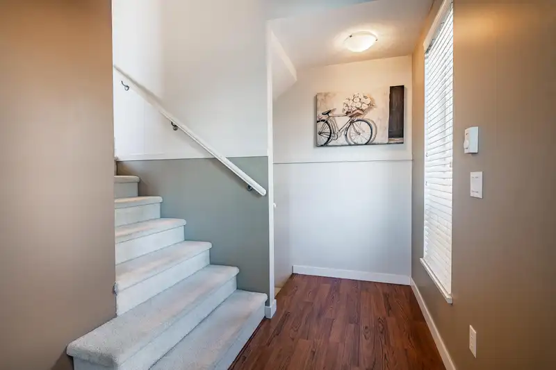 99 2738 158 STREET - photo 3 of 40