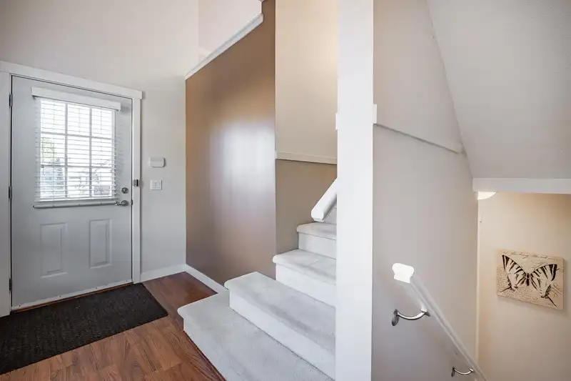 99 2738 158 STREET - photo 4 of 40