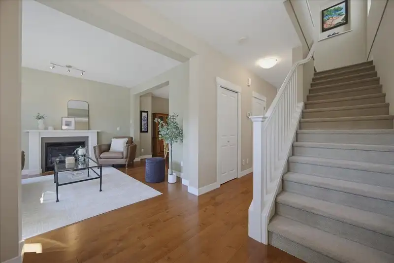 321 172A STREET - photo 3 of 29