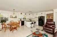 1059 163 STREET - thumbnail 10