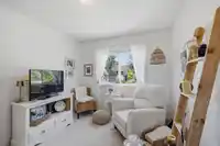 139 172A STREET - thumbnail 23