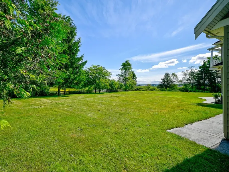 3652 164A STREET - photo 4 of 25