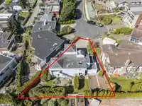 15662 SEMIAHMOO AVENUE - thumbnail 3