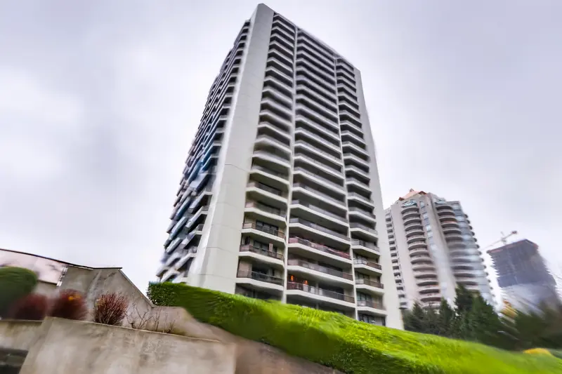 2306 4353 HALIFAX STREET - photo 1 of 18