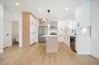 1 16697 16 AVENUE - thumbnail 4