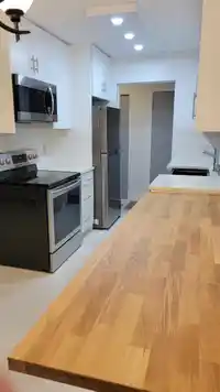 202 1444 MARTIN STREET - thumbnail 10