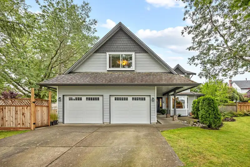 1929 155 STREET - photo 2 of 40