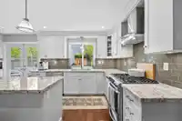 1929 155 STREET - thumbnail 11